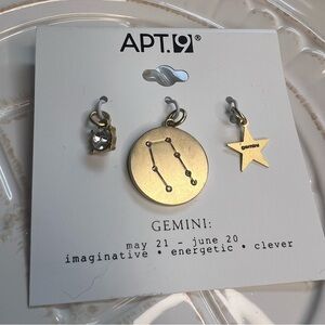APT.9 Gemini Zodiac Charms Gold Tone Pendant Set